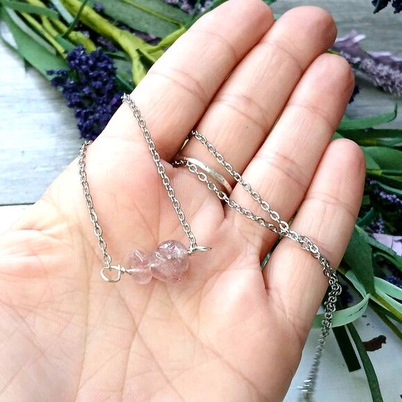 Dainty Strawberry Quartz Crystal Necklace, Minimalist Gemstone Jewelry - Picture 5 of 5